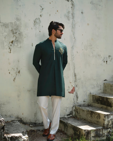 Men's Handcrafted Horse Motif Kurta - Ashva | Khadidhaga