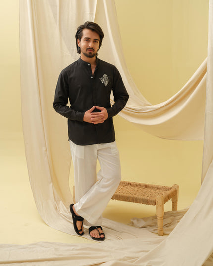 Urban Virasat Shirt with Motif (Black)
