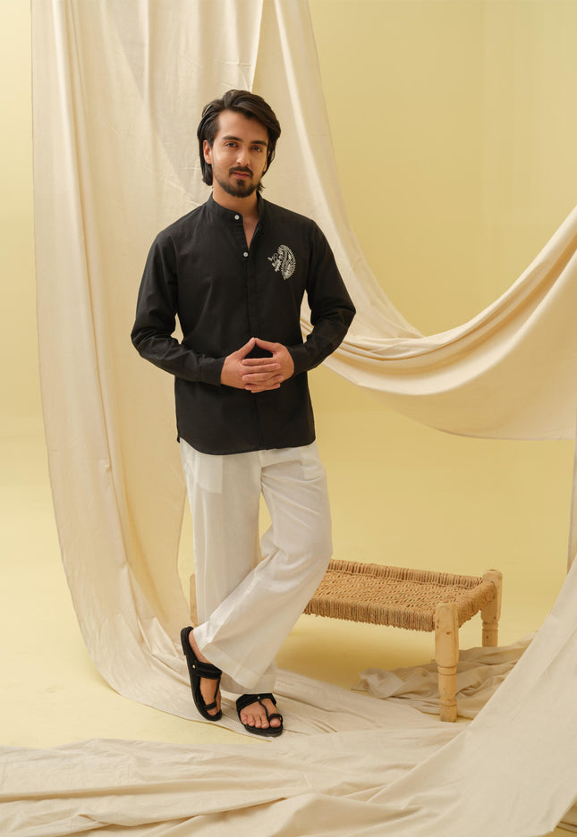 Urban Virasat Shirt with Motif (Black)