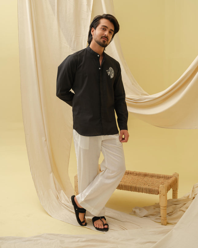 Urban Virasat Shirt with Motif (Black)