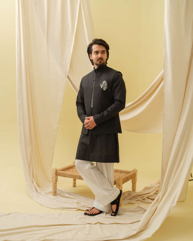 Desi Majesty - 3 Piece Kurta Set (Black)