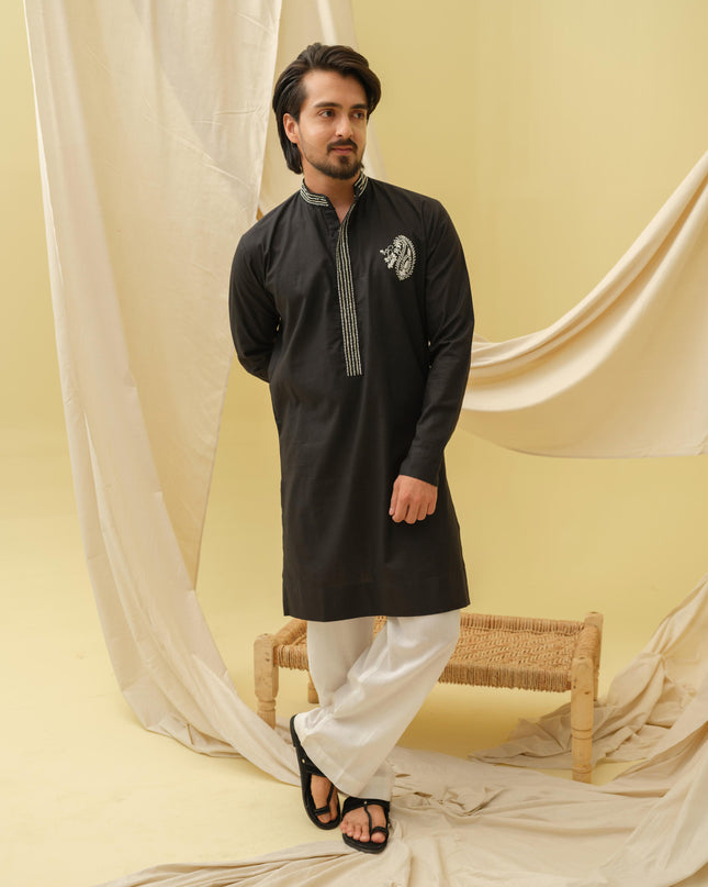 Rajwada Grace Kurta with Motif (Black)